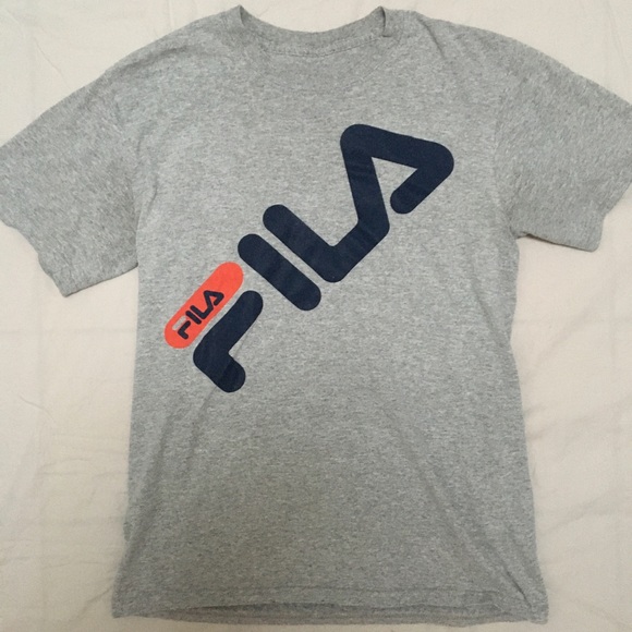 Fila T-Shirt - Picture 1 of 3